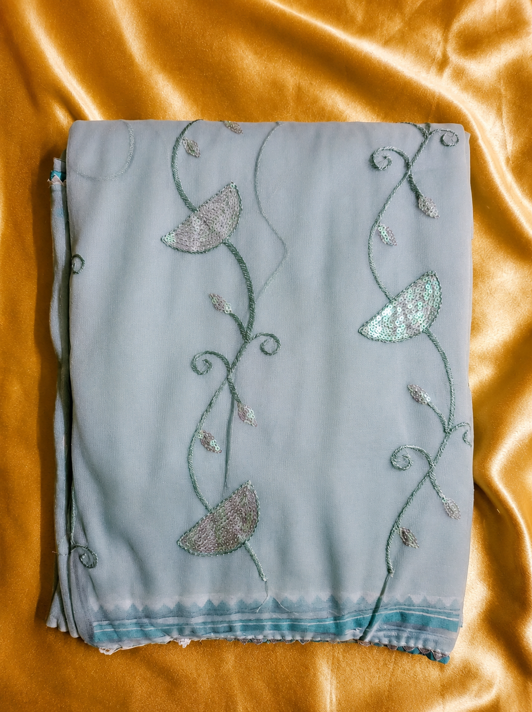 Organza Sequinned Work Saree - Image 3